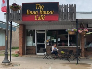 The Bean House Cafe